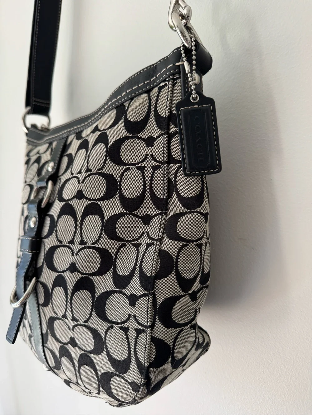 Coach Chelsea Signature Black Canvas Shoulder Tote Bag Purse